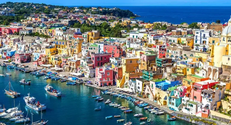 como-llegar-a-procida-desde-napoles-o-sorrento